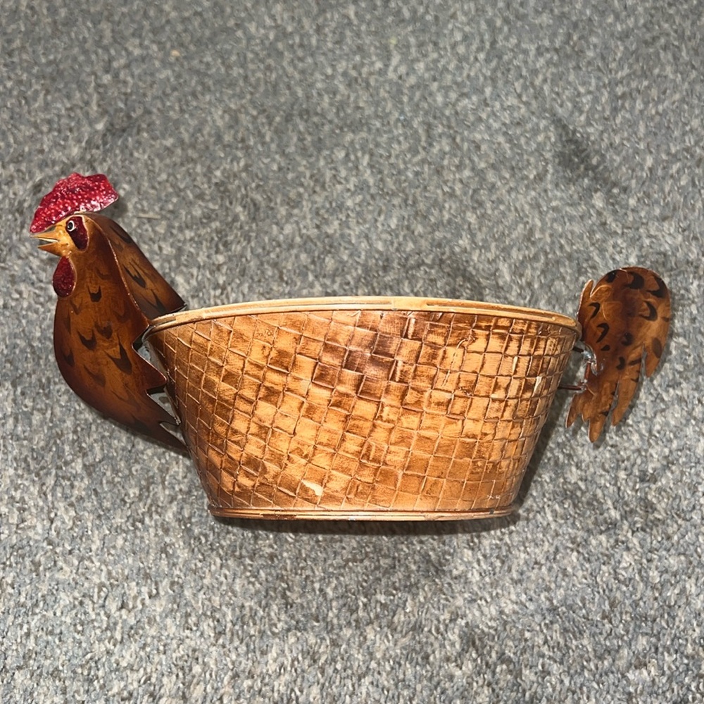 Metal Painted Rooster Bowl